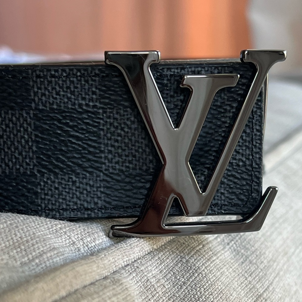 ❌𝐒𝐎𝐋𝐃onVestiaireCollective❌LOUIS VUITTON Graphite Damier belt - Picture 5 of 12